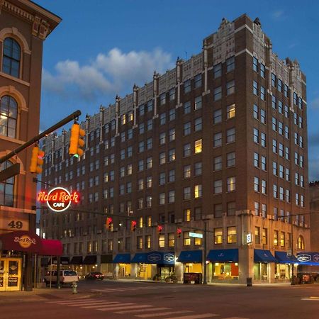 Hampton Inn Indianapolis Downtown Across From Circle Centre Zewnętrze zdjęcie