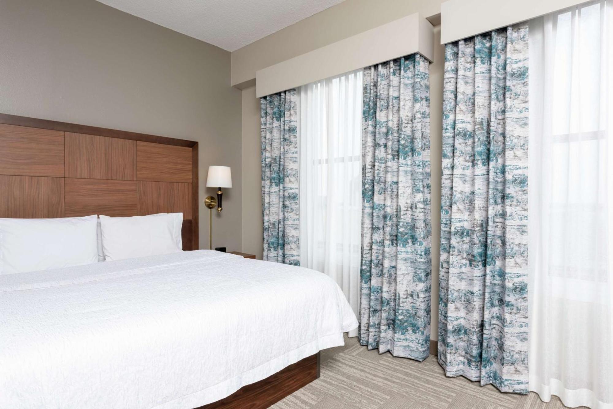 Hampton Inn Indianapolis Downtown Across From Circle Centre Zewnętrze zdjęcie